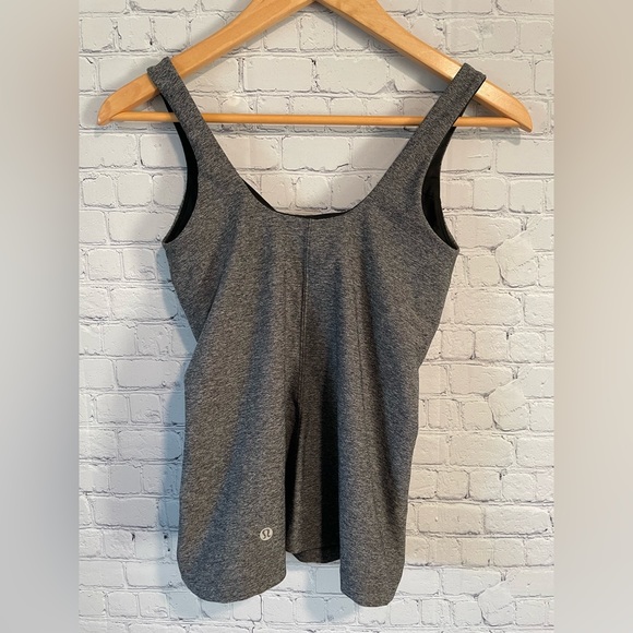 Lululemon Contour Tank - Picture 4 of 14